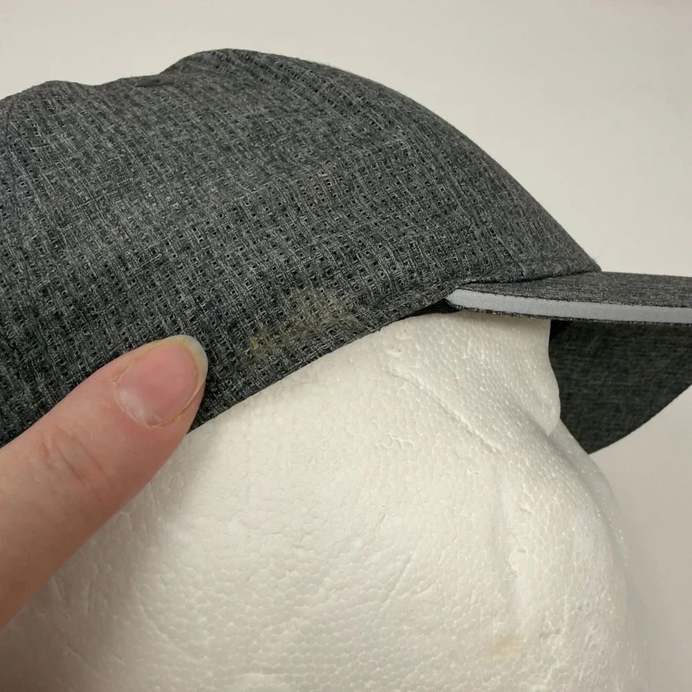 Columbia Titanium 110 Baseball Hat Cap‎ Heather Gray Adjustable Strap Outdoor
